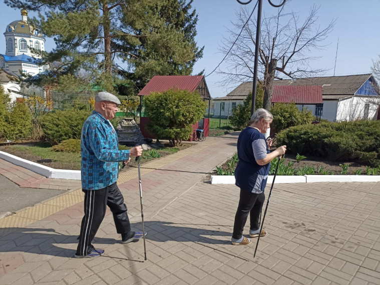 В Иловском доме-интернате для престарелых и инвалидов особое внимание уделяется спорту и физической активности пожилых людей.