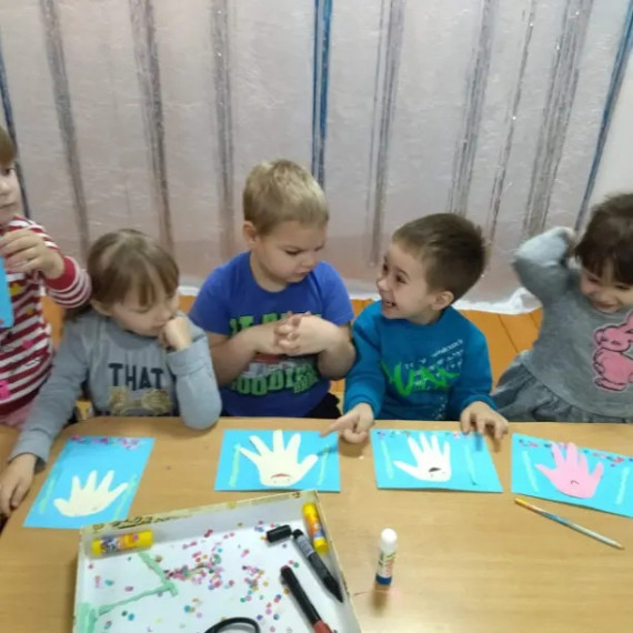 Для юных читателей из МБДОУ «Иловский детский сад» провели литературный праздник «Разноцветные стихи и сказки Эдуарда Успенского».